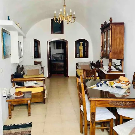 Argo Traditional Cave House Apartment