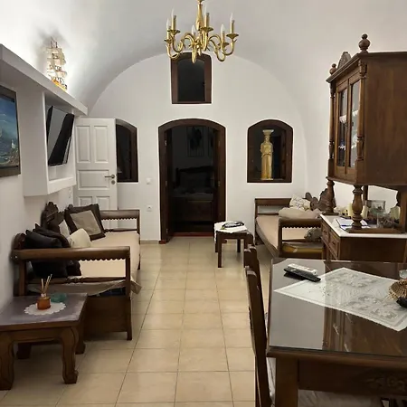 Apartment Argo Traditional Cave House Vothon